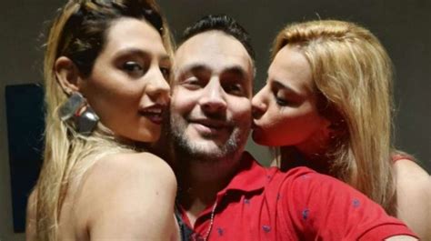 trios pornos argentinos|Trio Con Argentinas Videos Porno .